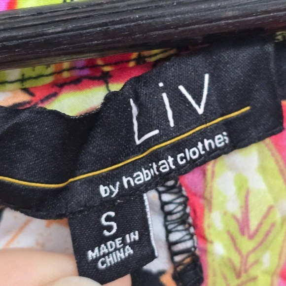 Liv by Habitat Shirt Small Colorful Floral Paisley Asymmetrical Crinkle Artsy - Picture 4 of 12